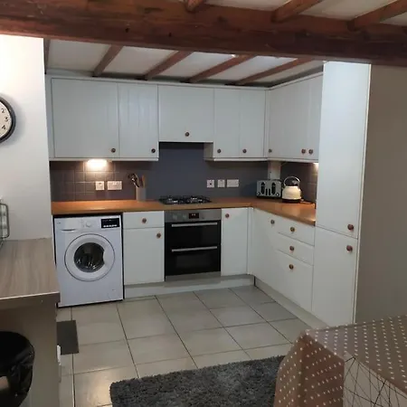 Holiday home Stylish, Comfy Townhouse Heart Of Town Ulverston