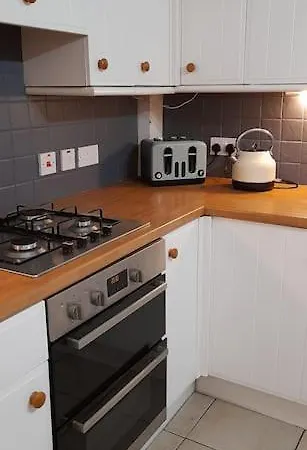 Holiday home Stylish, Comfy Townhouse Heart Of Town *